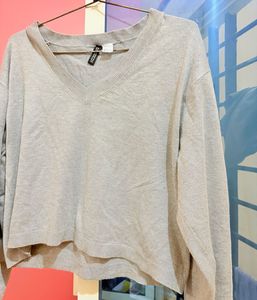 H&M Light Grey V-Neck Sweater
