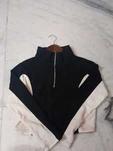 Color Block Half Zip Pullover