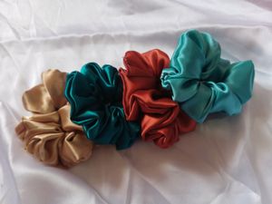4 Scrunchies Combo Pack