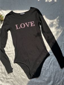 Black Ribbed Bodysuit 🖤❤️‍🔥🔥