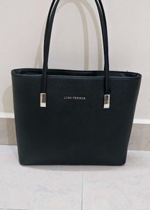Lino Perros Laptop Tote Bag