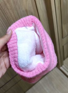Pearl Embedded Fur Caps - Pink &amp; Lemon