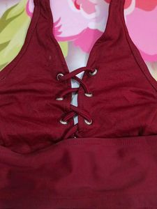 (1200)Burgundy Halter Lace-Up Top