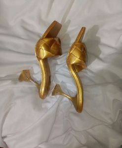 Sherrif Golden Heels