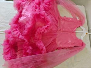 Pretty Pink Girls Party Dress