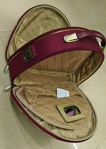 Beautiful makeup Box