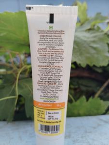 Mamaearth Vitamin C Daily Glow Sunscreen