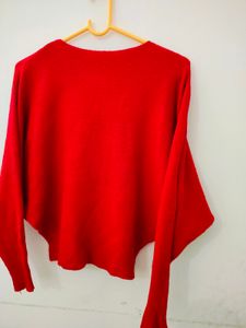 2 High demand Pullover 🌸