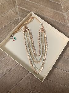 Elegant Neck Piece