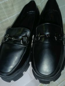 Buckled Heeled Horsebit Loafers