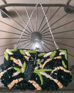 Black🖤 ND Green💚Sequence✨ Pretty Handbag 👜
