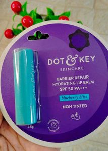 Combo Of Dot &amp; Key Strawberry Sunscreen &amp; Lipbalms