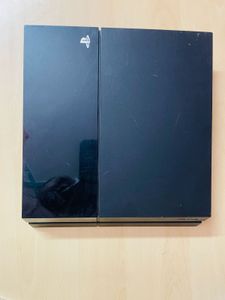 PlayStation 4 Fat