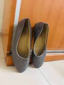Grey Wellies Perfect For Formal Look