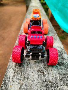 2 Pees Truker Toy Offer Price
