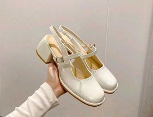 Rhinestone strap Double buckle closed Heels