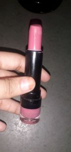 Huda Compact,7Heaven lipstick, Huda Lipstick