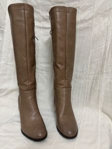 LEATHER LACE BACK BLOCK HEEL HIGH BOOTS