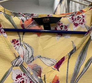 ZINK LONDON Floral Top