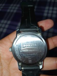 Sonata Watch For Boys/ Men And Syska Buds