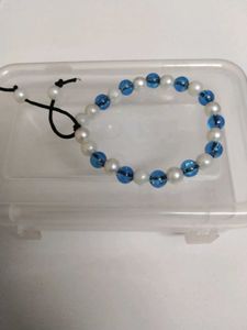 Beaded Bracelet - Blue &amp; White