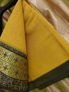 Vibrant Yellow Cotton Saree💛🌻