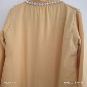 The Shirt Is Very Beautiful And Casual Wear