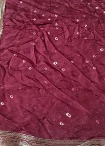 used Maroon Bandhani Saree