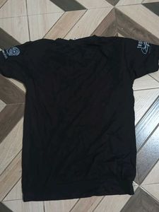 Stylish Black Graphic Tee