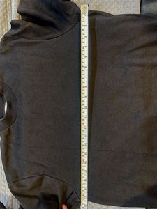 Black Zara Sweatshirt