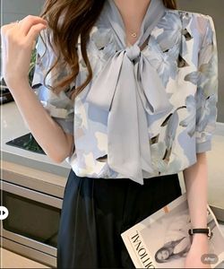 NEW WITH TAG PINTEREST Floral Print Tie-Neck Blous