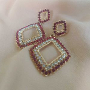 Earrings Red and Elegent