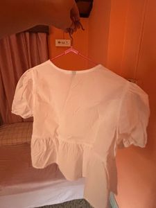 Chic White Puff Sleeve Top