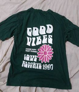 Good Vibes Graphic Tee