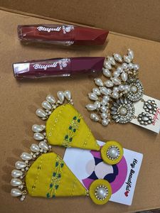 Earrings &amp; Lipstick Duo