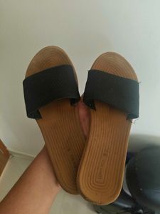 Casual Black Slides