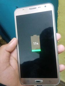Samsung Galaxy J6 GOLDEN COLOUR