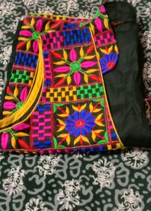 Embroidered Sleeveless Jacket