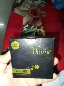 Olivia pan cake