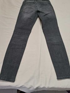 PREMIUM BRAND'S TOMMY New Slim Fit Grey Denim Jean