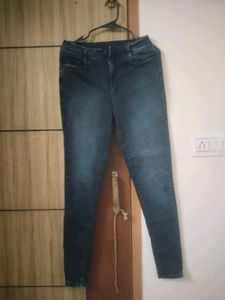 Dark Wash Skinny Jeans