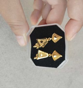 GOLDEN EARRINGS 😺🤩
