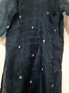 Elegant Embroidered Kurta