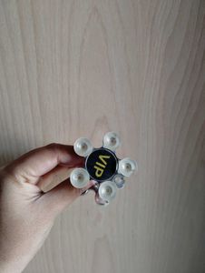 VIP Universal Phone Holder