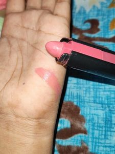 5-in-1 Matte Lipstick And Underarm Roll On