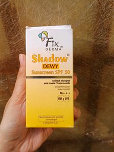 Buy Sunscreen Get Hand Cream Free
