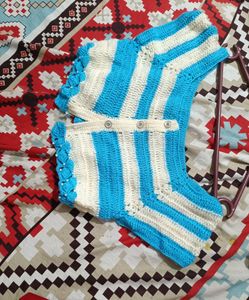 Never Used Boat Neck Woollen Blouse