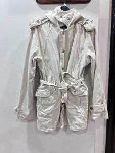 Cream Color Short Trench Coat Style