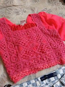 GEORGETTE PINK CROP TOP
