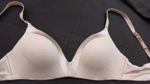 Padded..non Wired Bra..34B